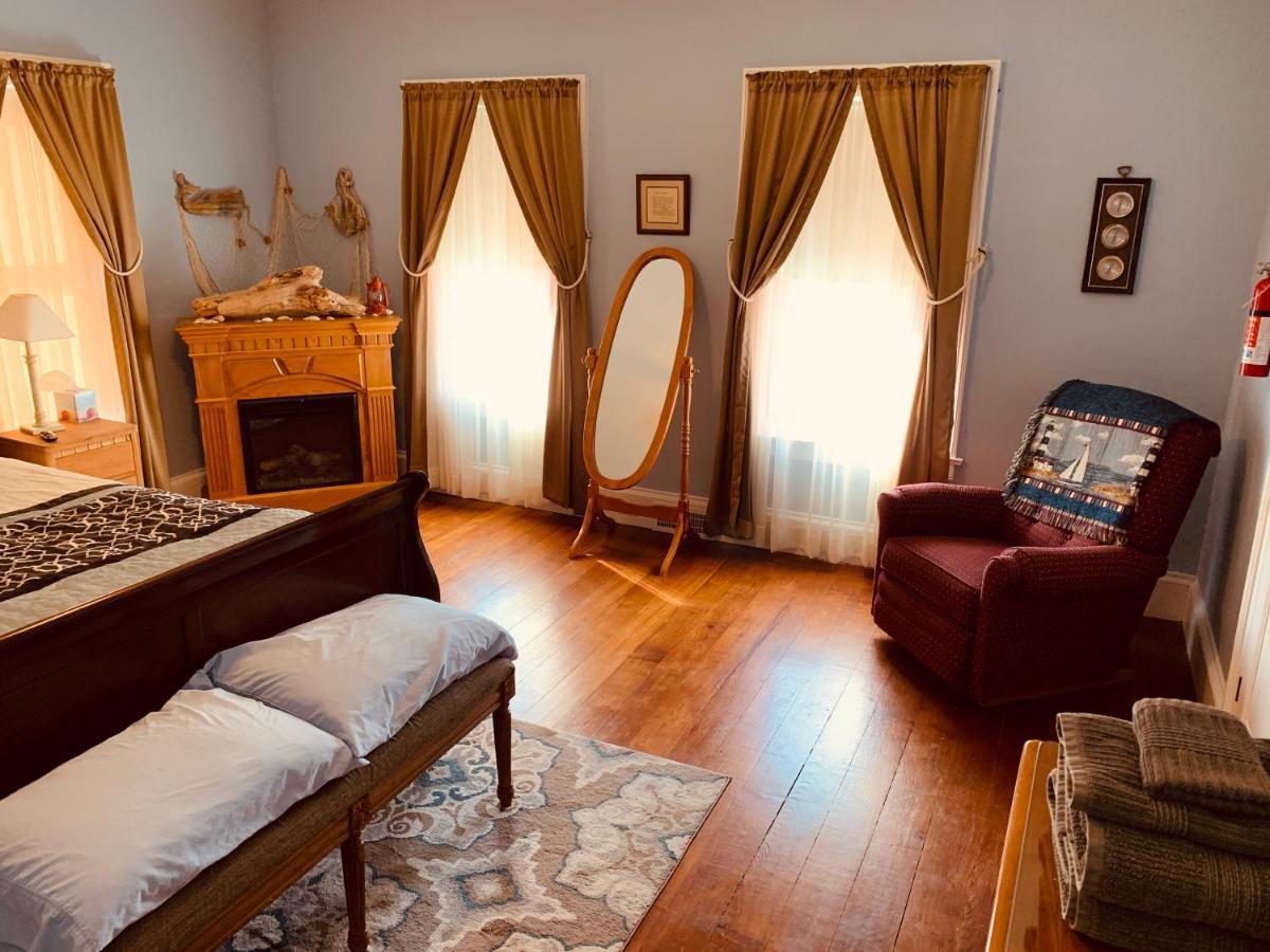 Centennial Inn Bed & Breakfast Conneaut 外观 照片