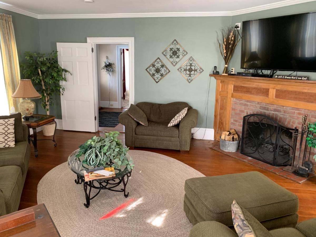 Centennial Inn Bed & Breakfast Conneaut 外观 照片